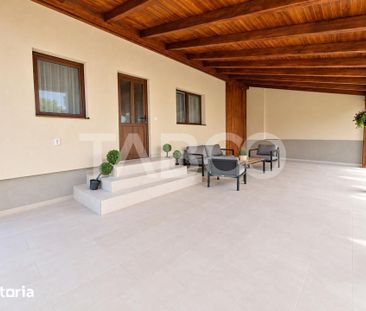 Casa individuala la prima inchiriere 4 camere terasa curte Sura Mica - Photo 3