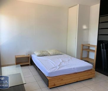 Location Appartement 1 pièce 28m² VAULX EN VELIN 69120 - Photo 1