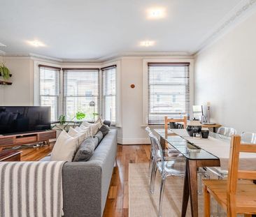 Gladys Road - Photo 2