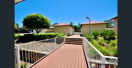 Ground Floor 2x1 Unit - Great Complex! - Photo 4