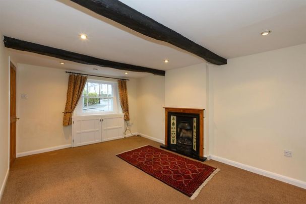 2 bedroom terraced house to rent - Photo 1