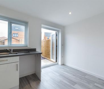 3 bedroom townhouse to rent - Photo 5