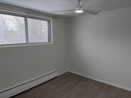 For Lease - 1830 Dumont Street Unit# 306, London East, Ontario - Photo 5