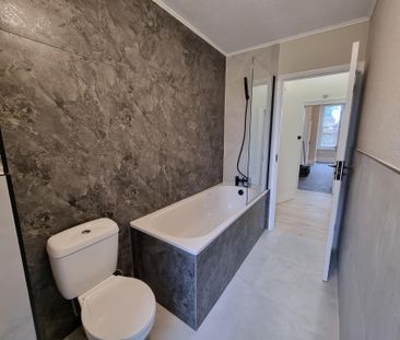 Queen Anne's Place - Photo 6