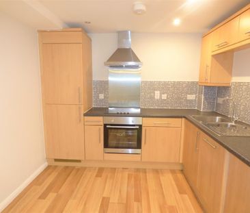 2 bedroom apartment to rent - Photo 2