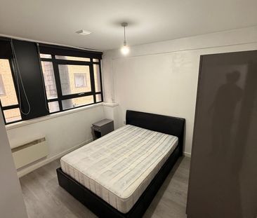 Studio Flat, London Road, L3 - Photo 2