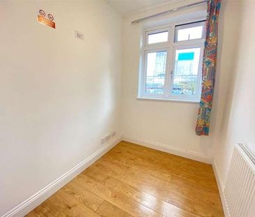 Uxbridge Road, Hanwell, UB1 - Photo 1