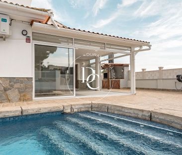 Luxury Villa for rent in Cubelles, Spain - Photo 5