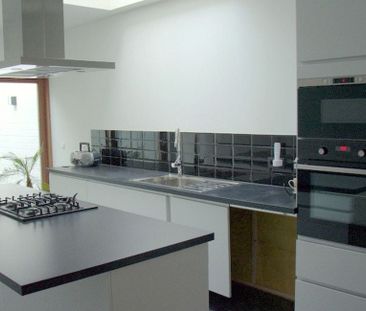 Gelijkvloers app. te huur in Oudenaarde voor € 810 met 1 slaapkamer - Photo 5