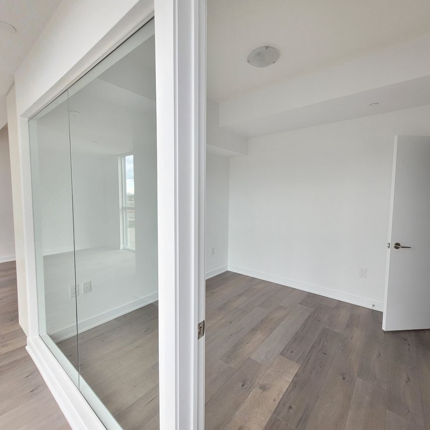 For Lease - 60 Honeycrisp Crescent Unit# 909, Vaughan, Ontario - Photo 1