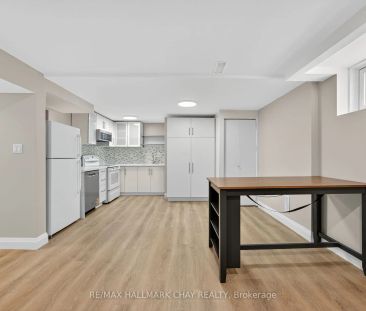 13 Michelle Drive #Lower - Photo 3