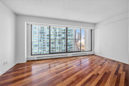 For Lease - 55 Harbour Street Unit# 2214, Toronto, Ontario - Photo 2