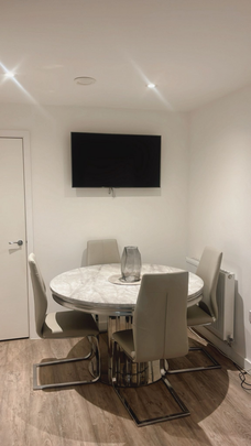 House share to rent - Photo 1