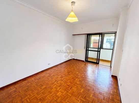 T3 para Arrendamento no Infantado | Moderno e Luminoso - Photo 1