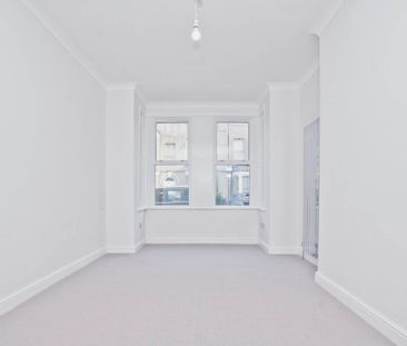 Price £3,500 pcm - Available Now - Unfurnished - Photo 6