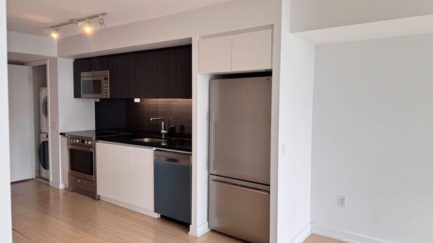 For Lease - 85 Queens Wharf Road Unit# 2303, Toronto, Ontario - Photo 1