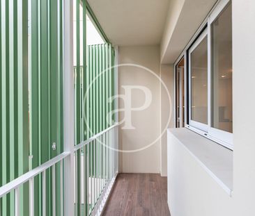 Newly built apartment for rent in Sants - Photo 1