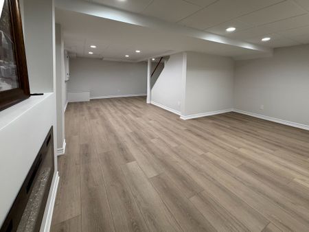 For Lease - 52 Burgby Avenue Unit# Bsmt, Brampton, Ontario - Photo 4