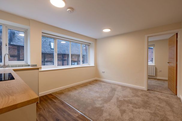 1 bed flat to rent in Avon Court, School Lane, Kenilworth, CV8 - Photo 1