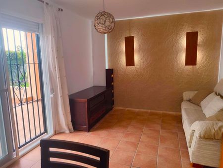 Terraced House in La Nucía, for rent - Photo 3