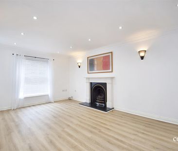 Stirling Avenue, Pinner, HA5 - Photo 6