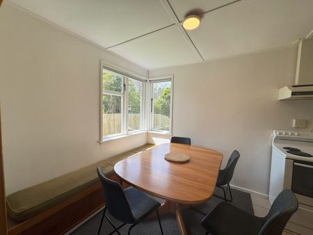 Charming 3-Bedroom Family Home - Photo 5
