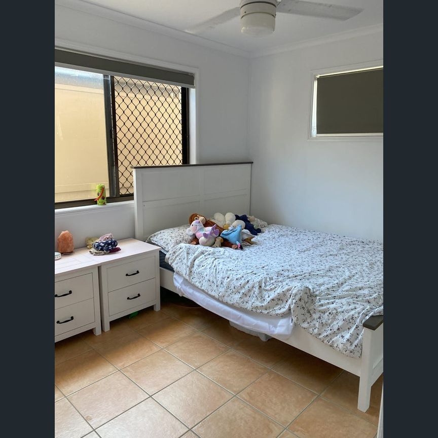 34 Cootamundra Drive, Mountain Creek, Qld 4557 - Photo 1