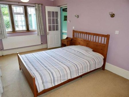 Baunton Lane Stratton, GL7 - Photo 4