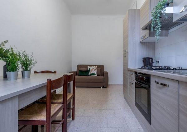 Single room in Via Francesco Brioschi