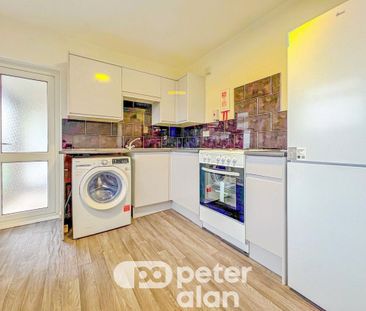 Glastonbury Terrace, Llanrumney, CARDIFF - Photo 6