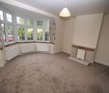 3 bedroom semi-detached house to rent - Photo 4