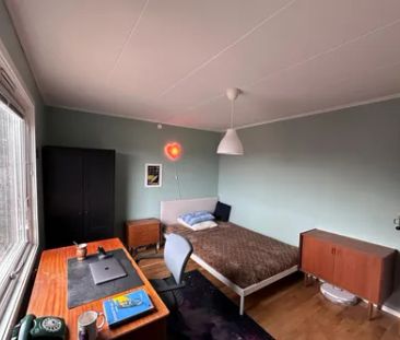 Private Room in Shared Apartment in Farsta distrikt - Foto 6