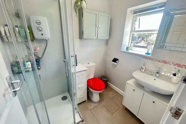 Nasmith Road, NORWICH - Photo 1