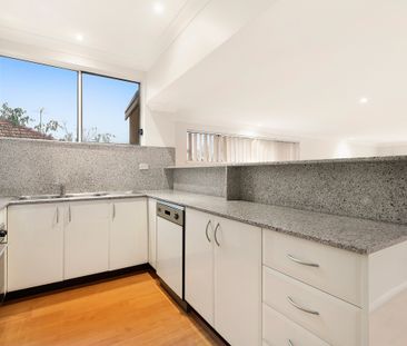 3/1 Hamilton Street, Rose Bay NSW 2029 - Apartment For Rent | Domain - Photo 3
