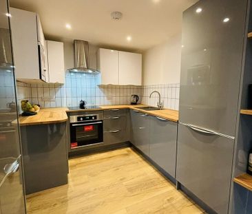 3 bedroom terraced house to rent - Photo 5