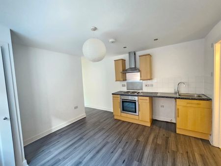 Winchester Road, Southampton - Photo 3