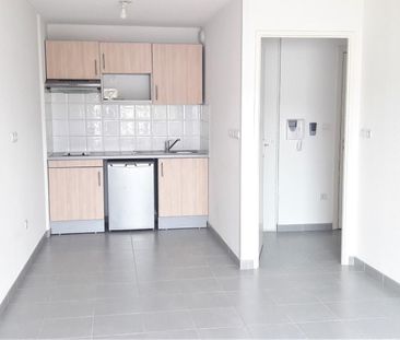 location Appartement T2 DE 41.1m² À CASTELNAU LE LEZ - Photo 3
