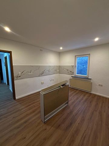 Sanierte 2KB-Wohnung mit 66 m² - Foto 2