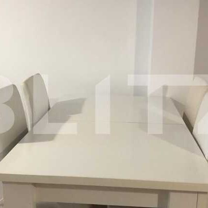 Apartament de inchiriar cu doua camere semidecomandate, 52 mp, parcare subterana, zona Calea Baciului - Photo 1