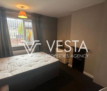 3 bedroom terraced house to rent - Photo 6