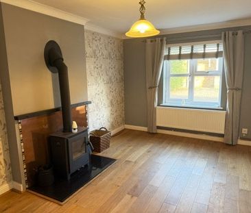 Jubilee Road, Lakenheath - Photo 1