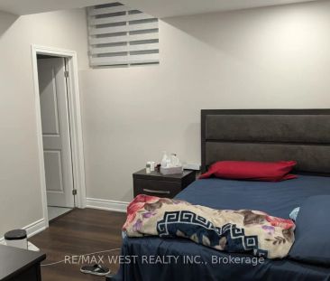 65 Port Royal Avenue #Lower - Photo 2