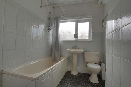 New Rowley Road, Dudley, West Midlands, DY2 - Photo 5