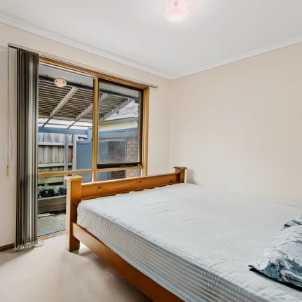 2/22 Garrisson Drive, Glen Waverley, Melbourne - Photo 1