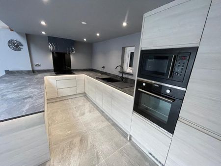 2 bedroom bungalow to rent - Photo 3