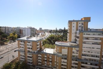 Apartamento T3 em Lisboa