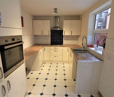 2 Bedroom End Terraced House, Chester - Photo 2