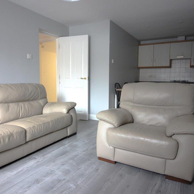 2b St Thomas, 28 Lower Windsor Avenue, Belfast BT9 7DX - Photo 1