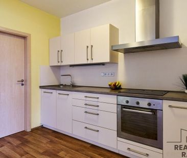 Pronájem bytu 1+kk 51 m2 - Fotografie 6