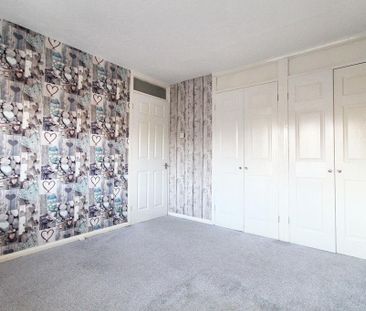 2 bedroom semi-detached house to rent - Photo 6